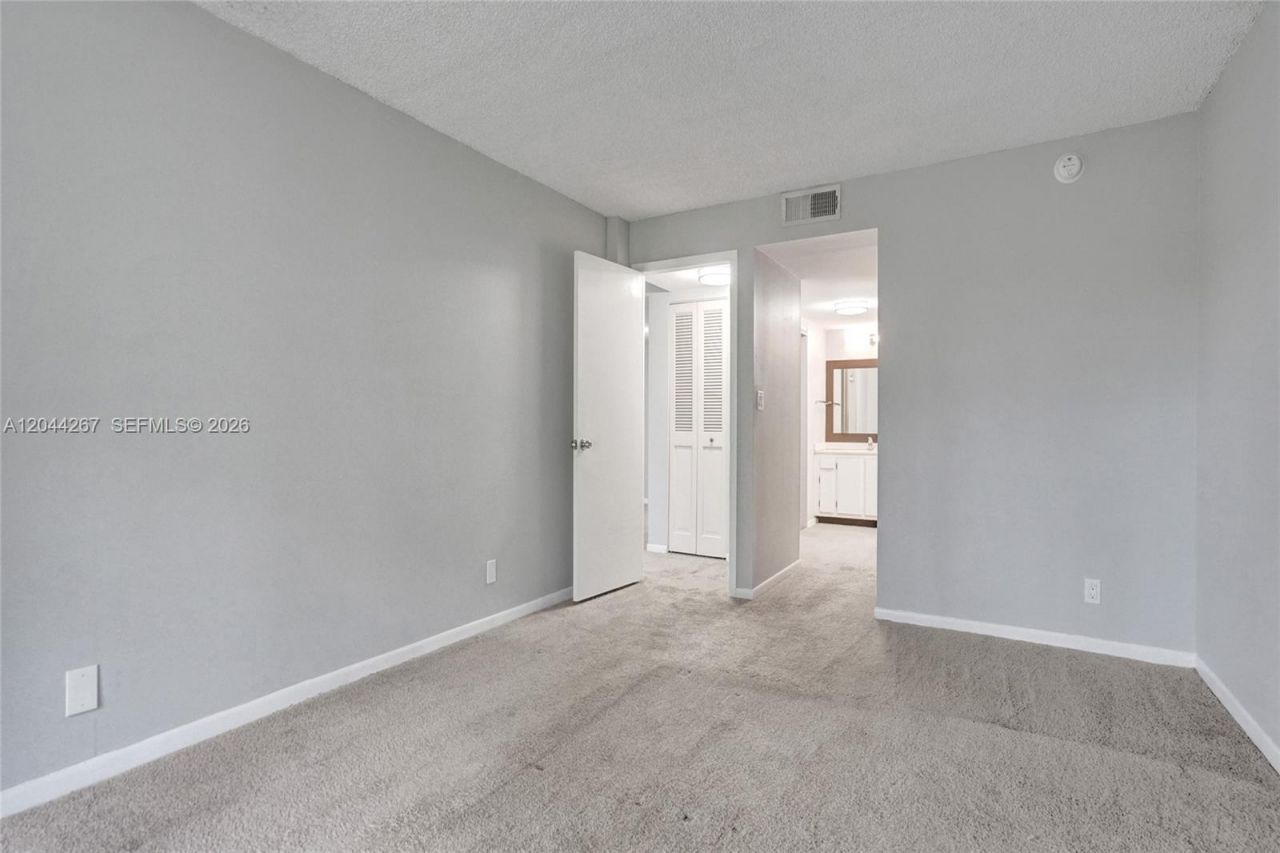 7850 W Mcnab Rd , Unit 210, Tamarac, FL 33321 Photo