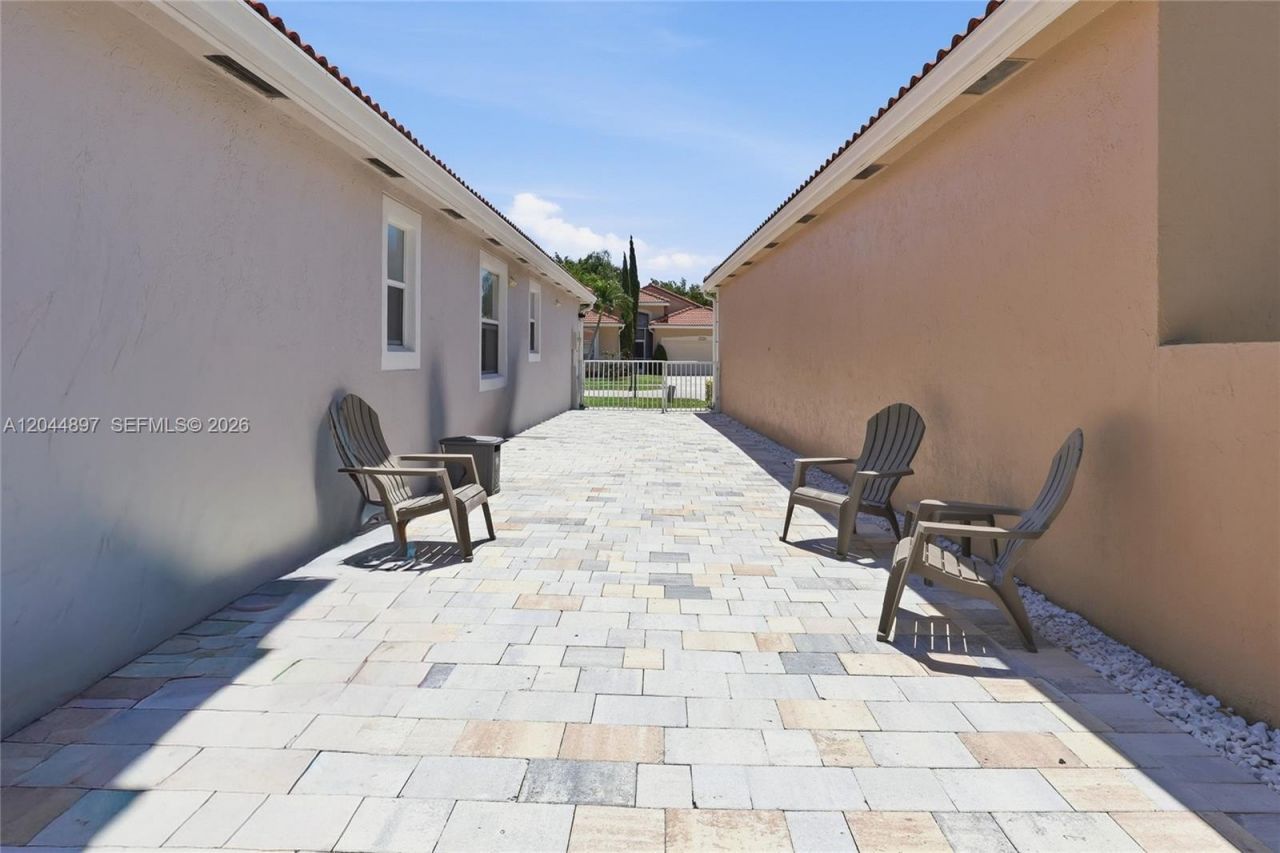 12331 Pleasant Green Way, Boynton Beach, FL 33437 Photo