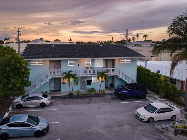 1001 SE 3rd Street, Deerfield Beach, FL 33441