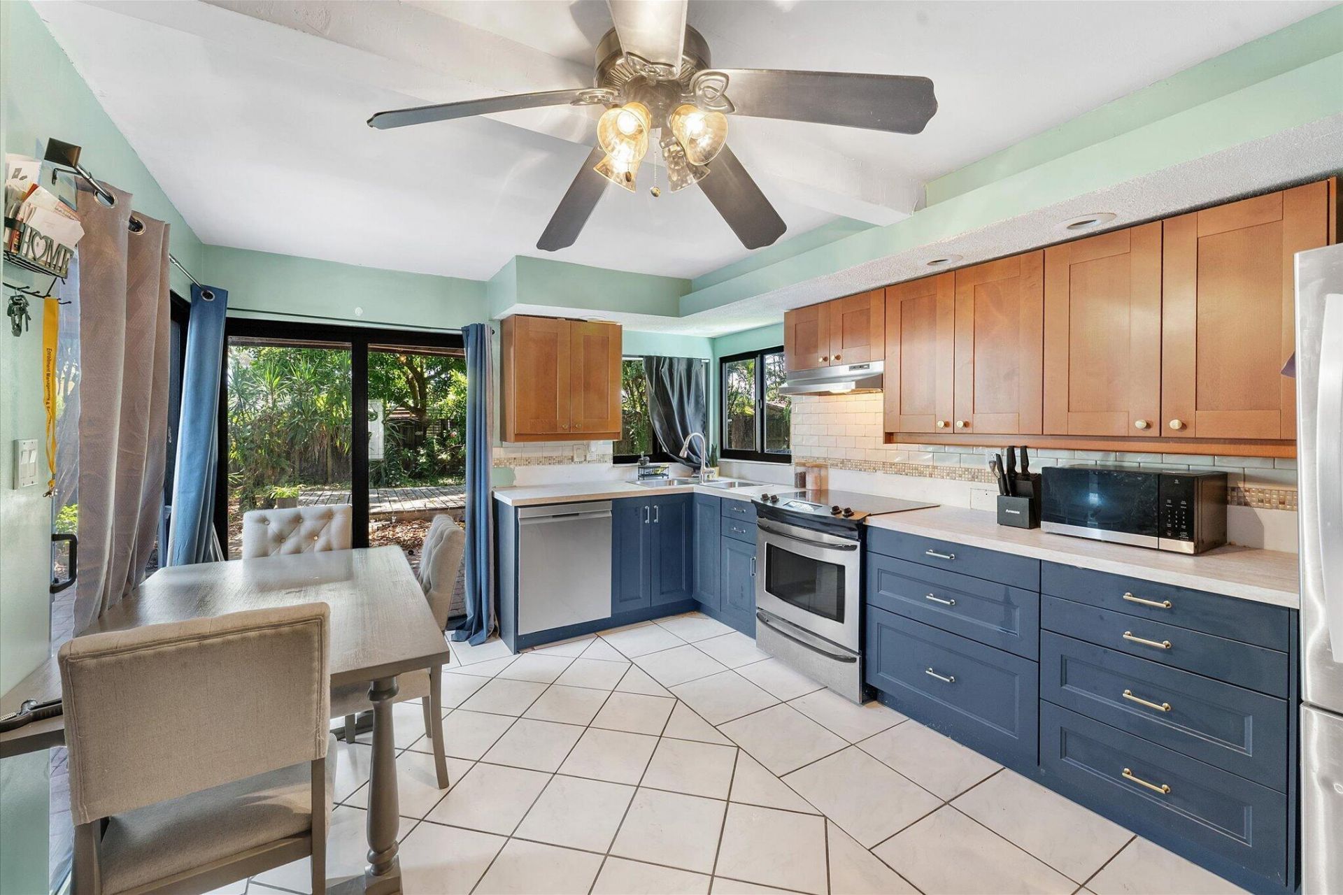 1326 SW 23rd Avenue, Fort Lauderdale, FL 33312 Photo