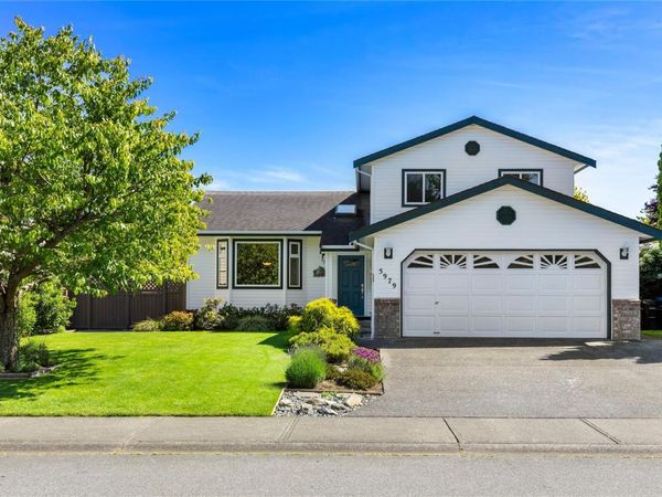 5979 Devon Pl , Nanaimo, BC V9V 1E1