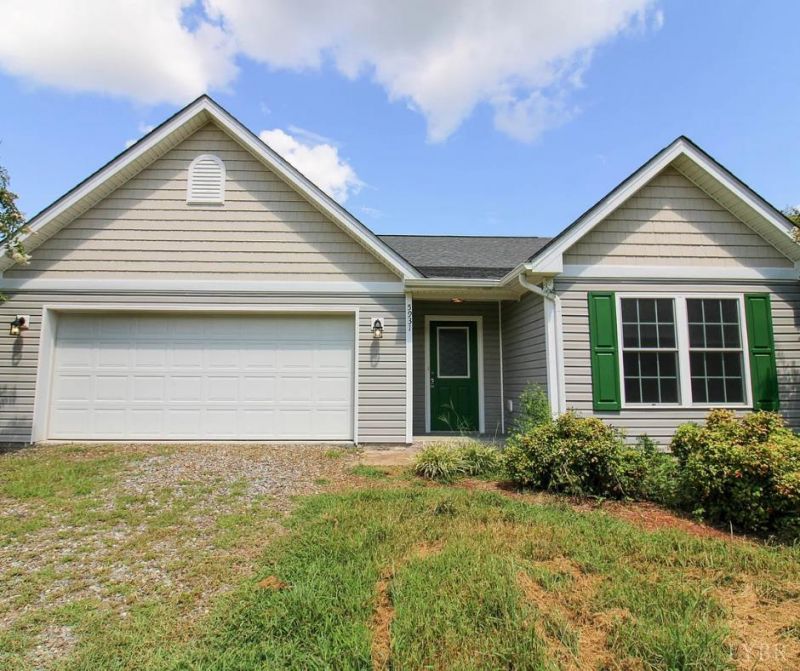 5931 Five Forks Rd, Pamplin, VA 23958