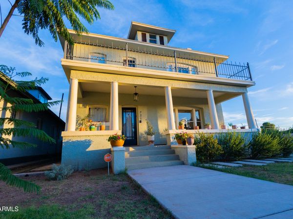 721 E 9TH Street, Douglas, AZ 85607