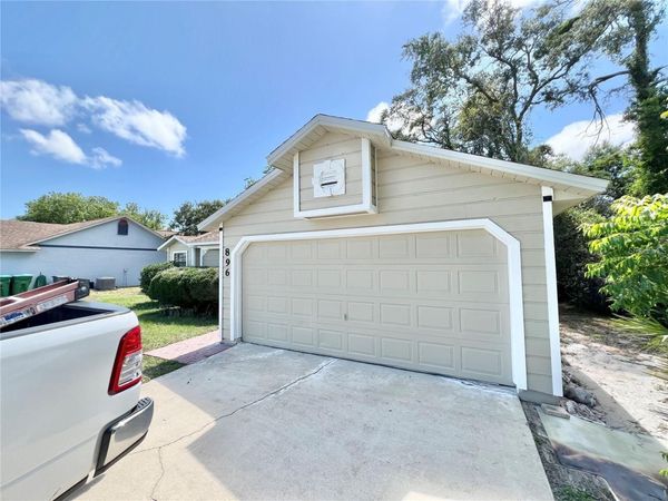896 MENTMORE CIRCLE , DELTONA, FL 32738