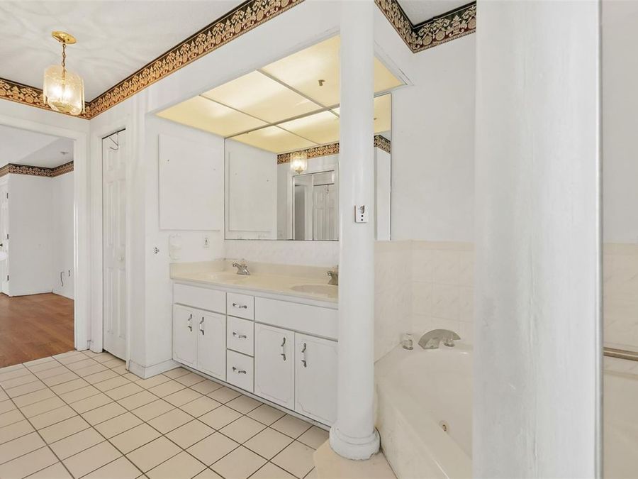 Property Image 73