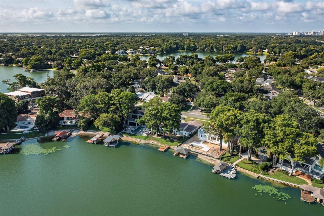 2655 Lake Shore Drive, Orlando, FL 32803 Photo