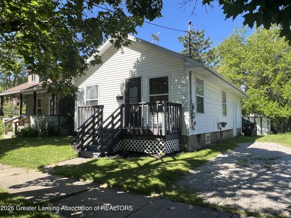 616 S Fairview Avenue, Lansing, MI 48912