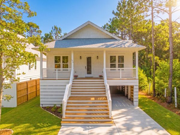 179 S 4th Street, Santa Rosa Beach, FL 32459