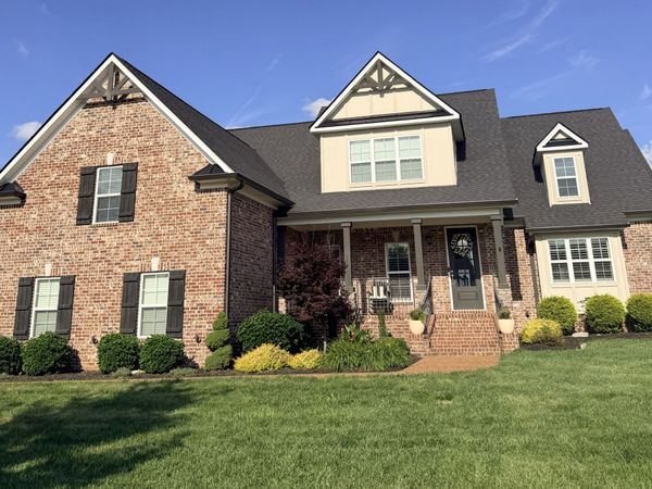 405 Huntington Dr , Lebanon, TN 37087
