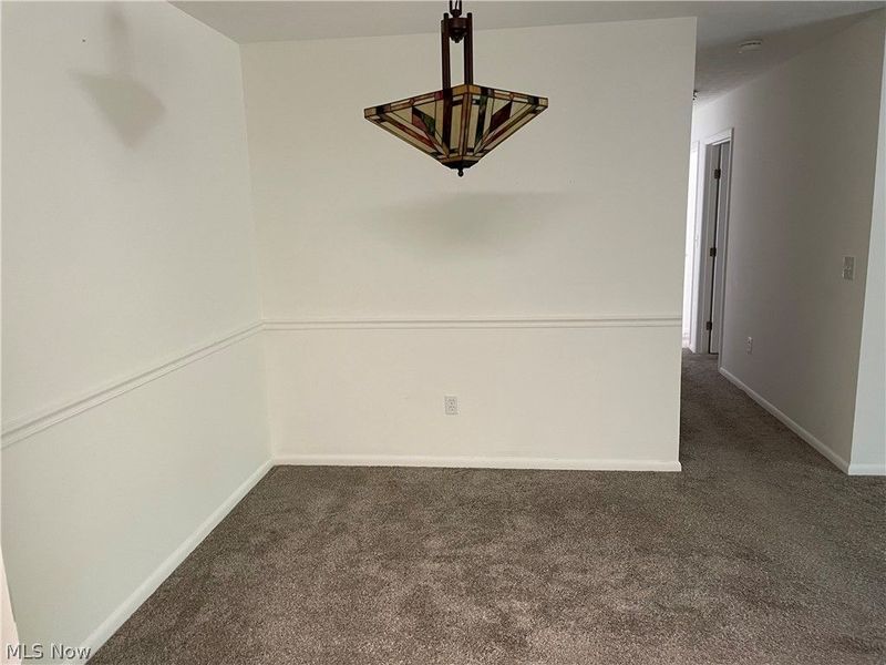 7087 VILLAGE Drive, Concord Township, OH 44060 Photo 6