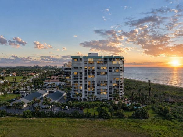 2700 N Hwy A1a, Unit 207, Hutchinson Island, FL 34949