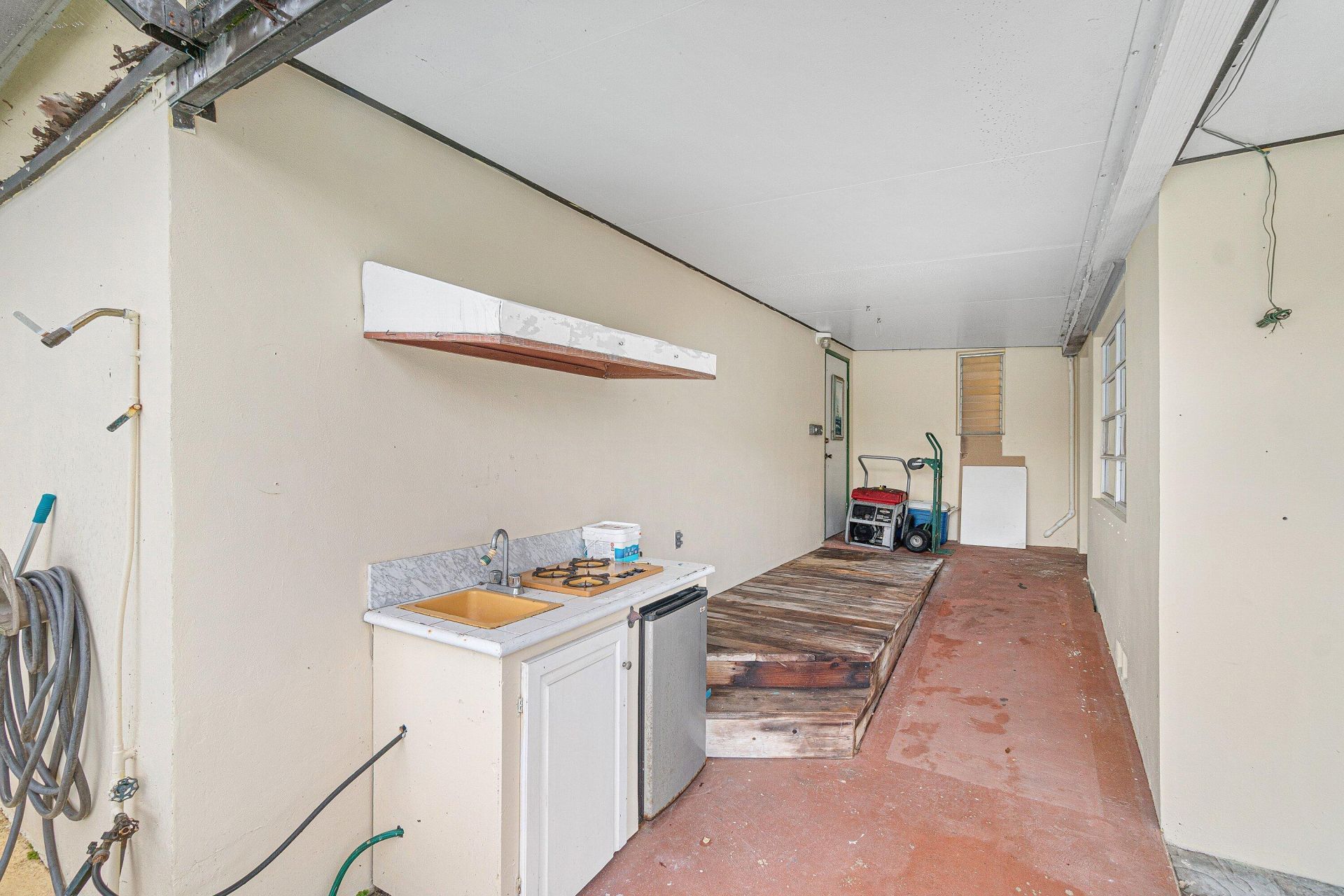 3195 Emerson Avenue, Palm Springs, FL 33461 Photo