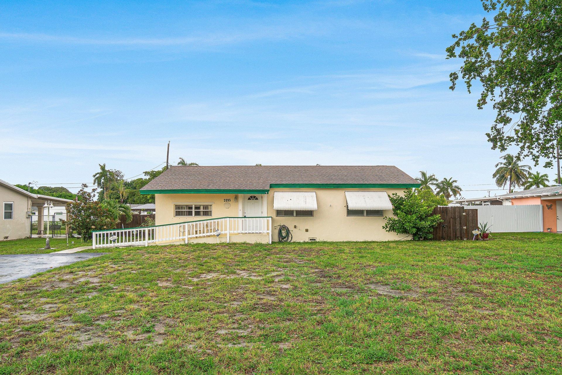 3195 Emerson Avenue, Palm Springs, FL 33461 Photo