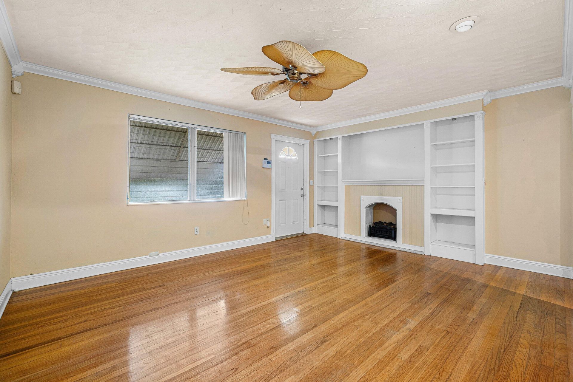 3195 Emerson Avenue, Palm Springs, FL 33461 Photo