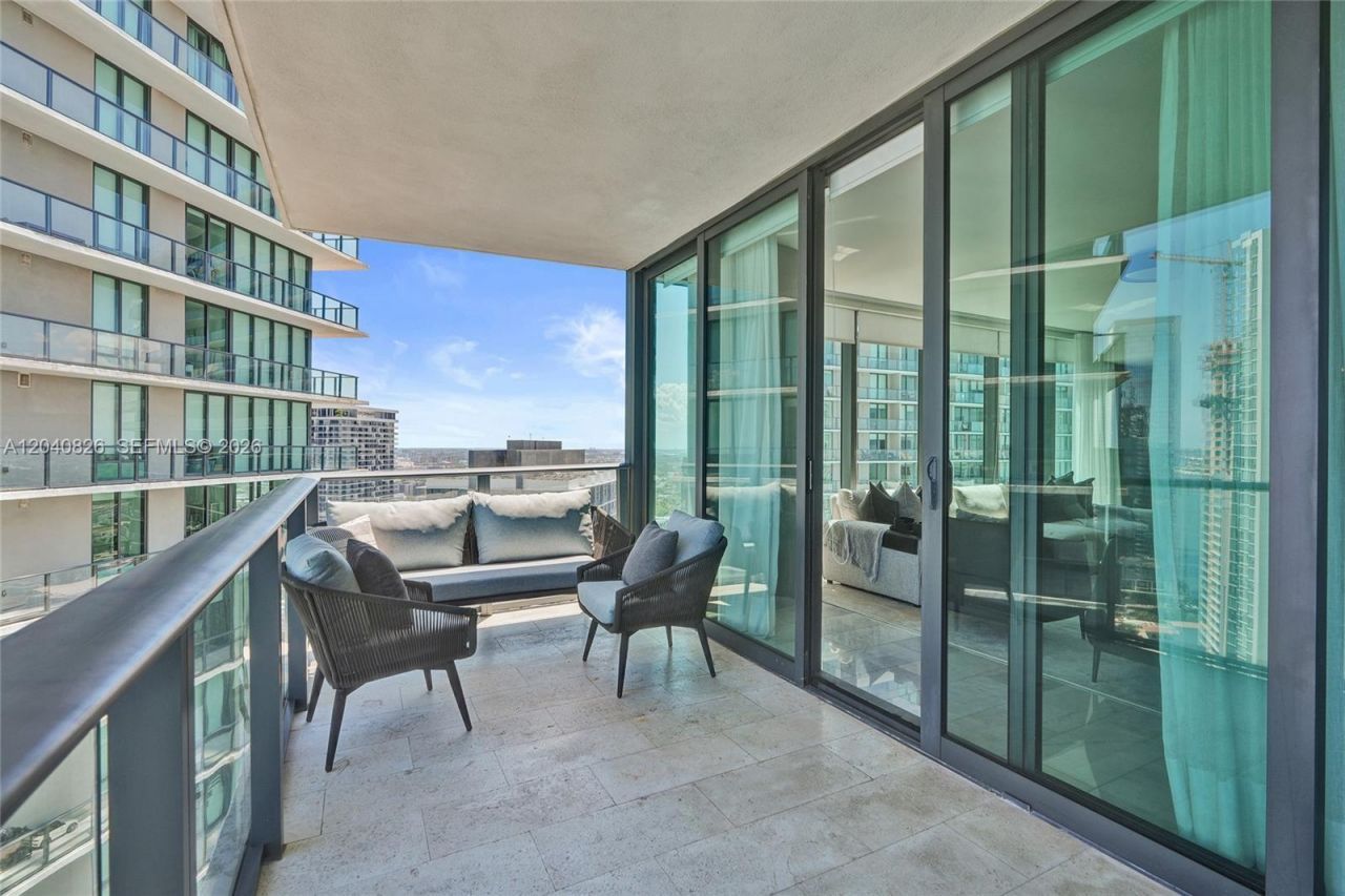 650 NE 32nd St, Unit 3901, Miami, FL 33137 Photo