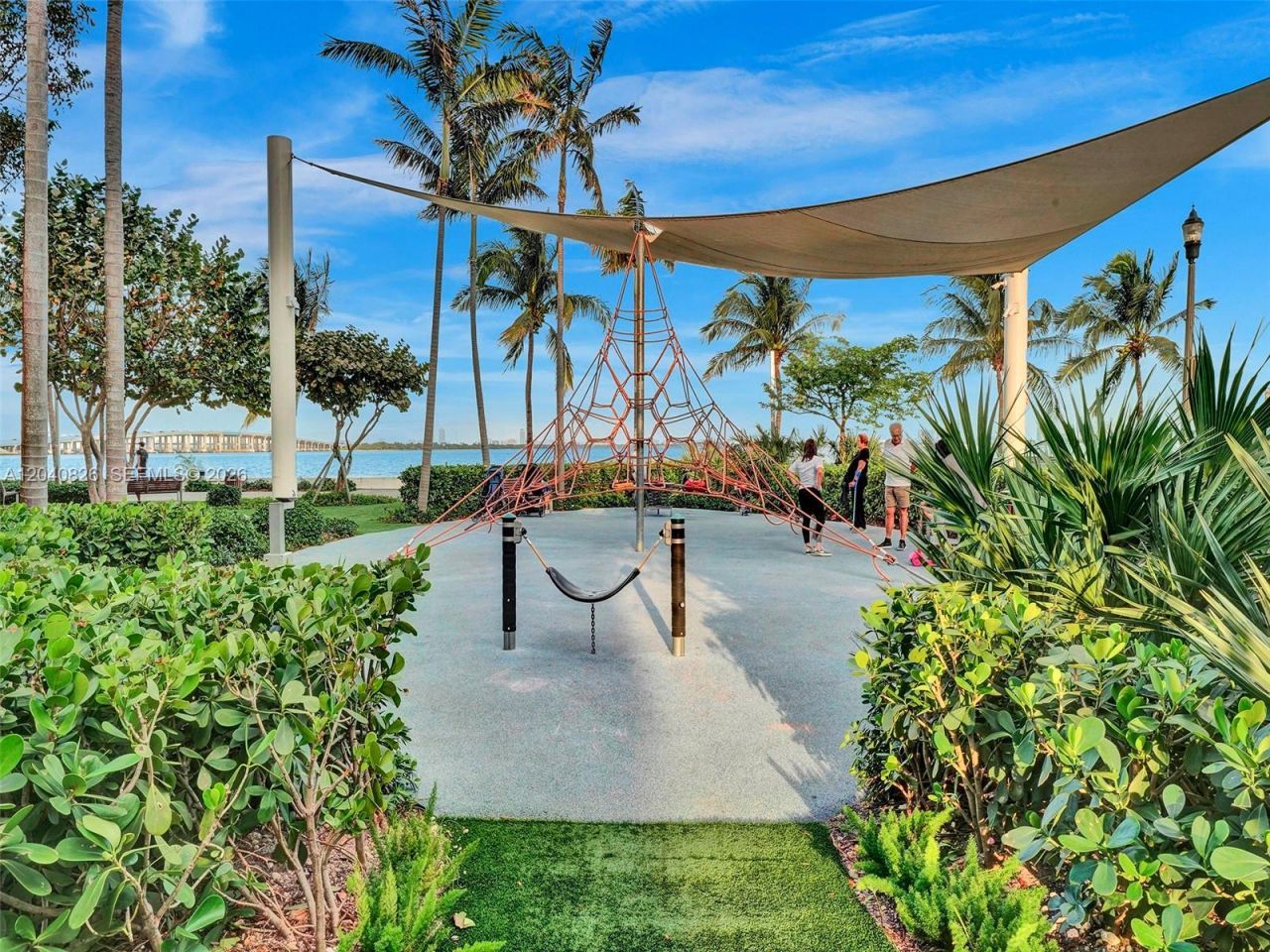 650 NE 32nd St, Unit 3901, Miami, FL 33137 Photo
