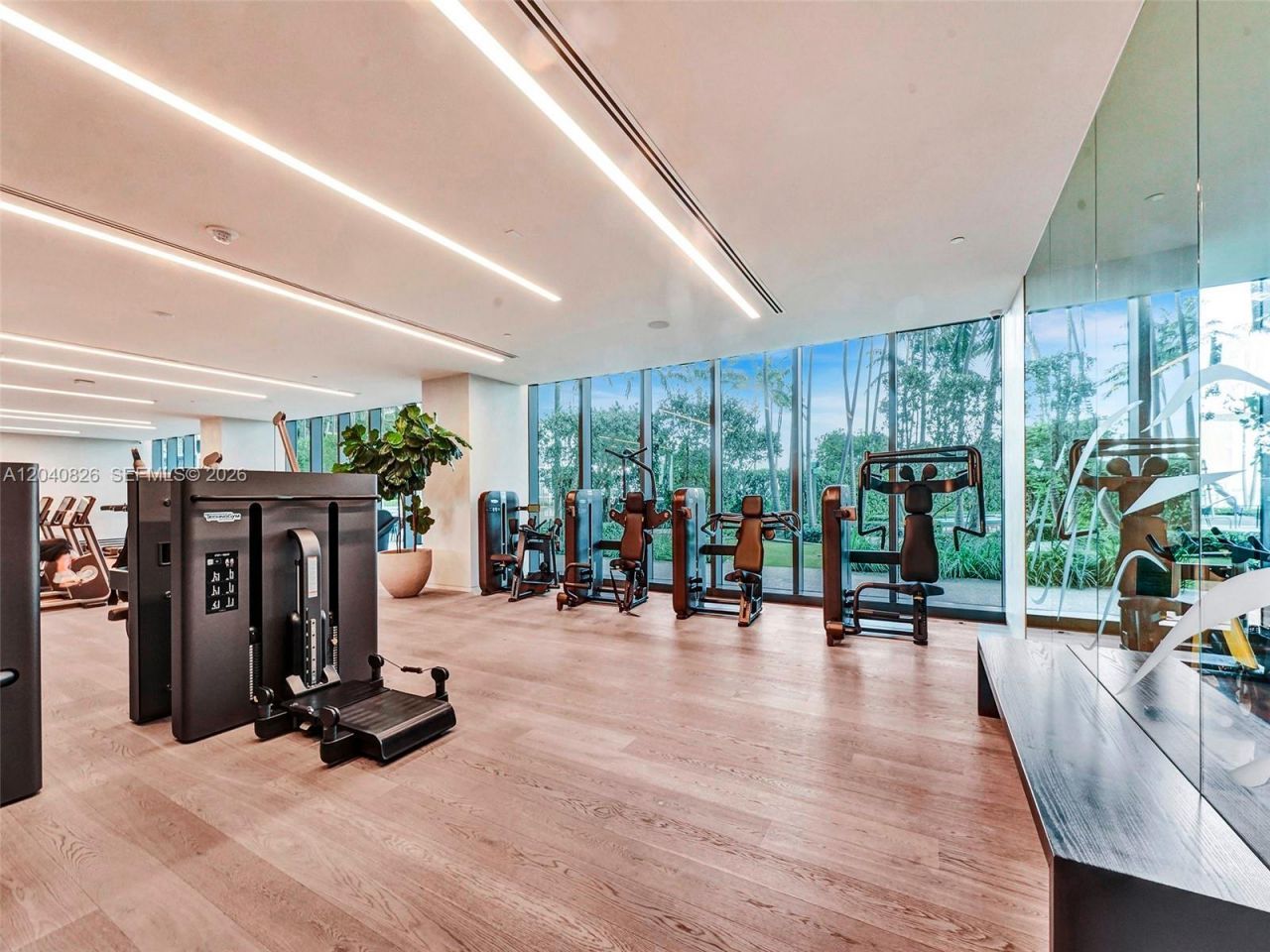 650 NE 32nd St, Unit 3901, Miami, FL 33137 Photo