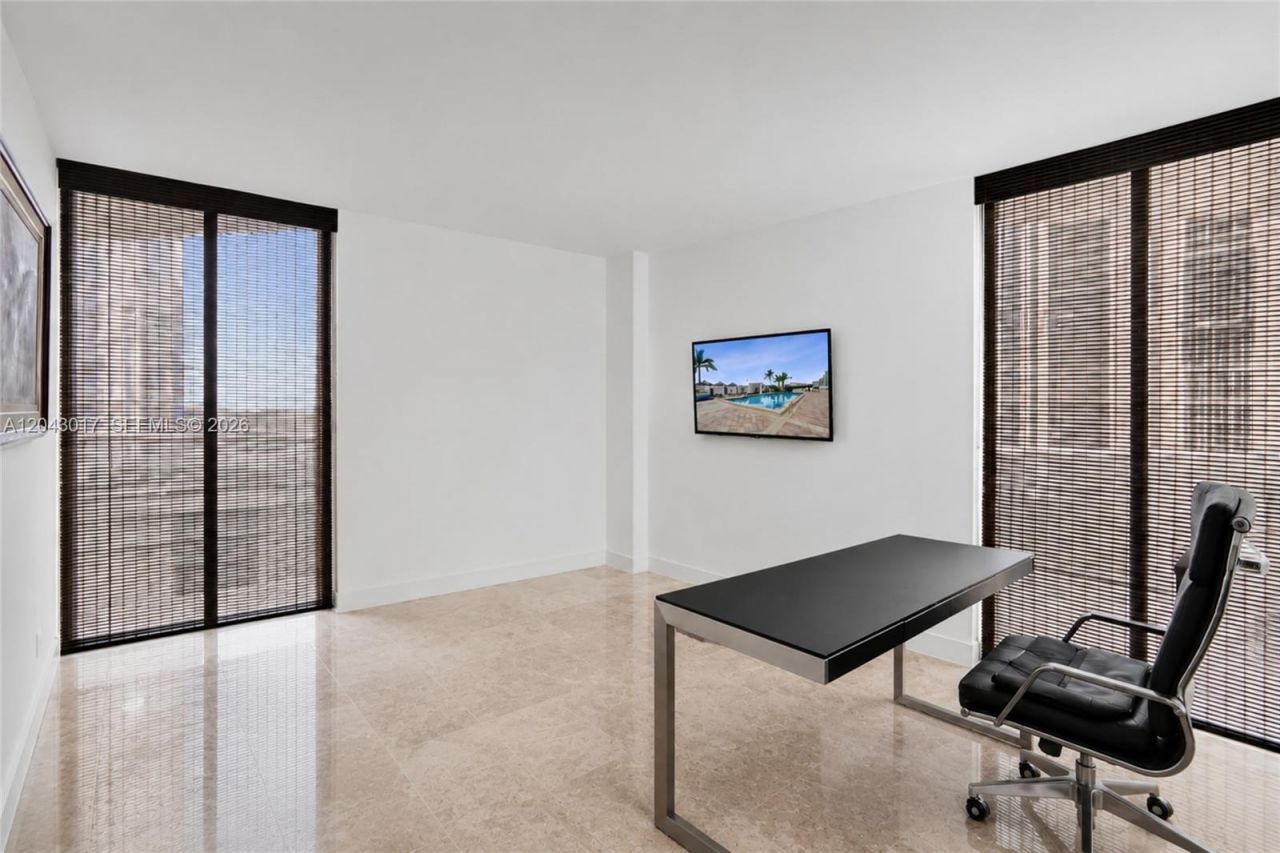 19500 Turnberry Way , Unit 10A, Aventura, FL 33180 Photo