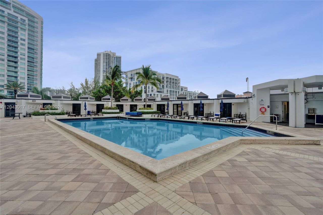 19500 Turnberry Way , Unit 10A, Aventura, FL 33180 Photo