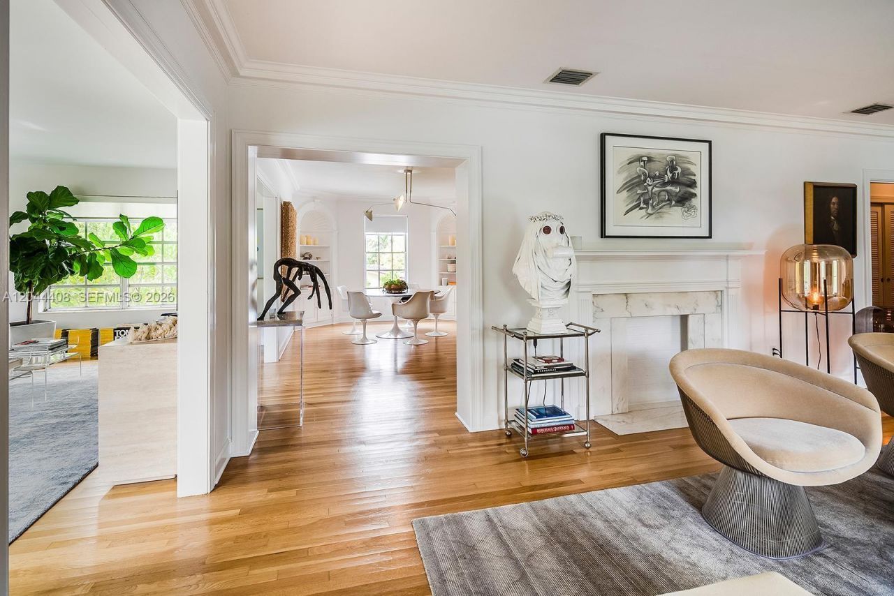 2828 Segovia St , Unit Suite 1, Coral Gables, FL 33134 Photo