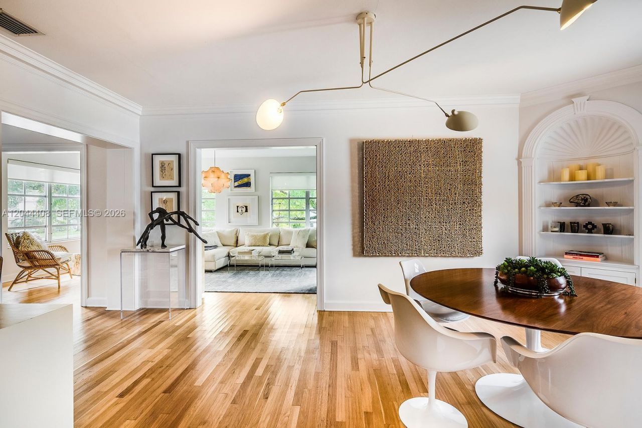 2828 Segovia St , Unit Suite 1, Coral Gables, FL 33134 Photo