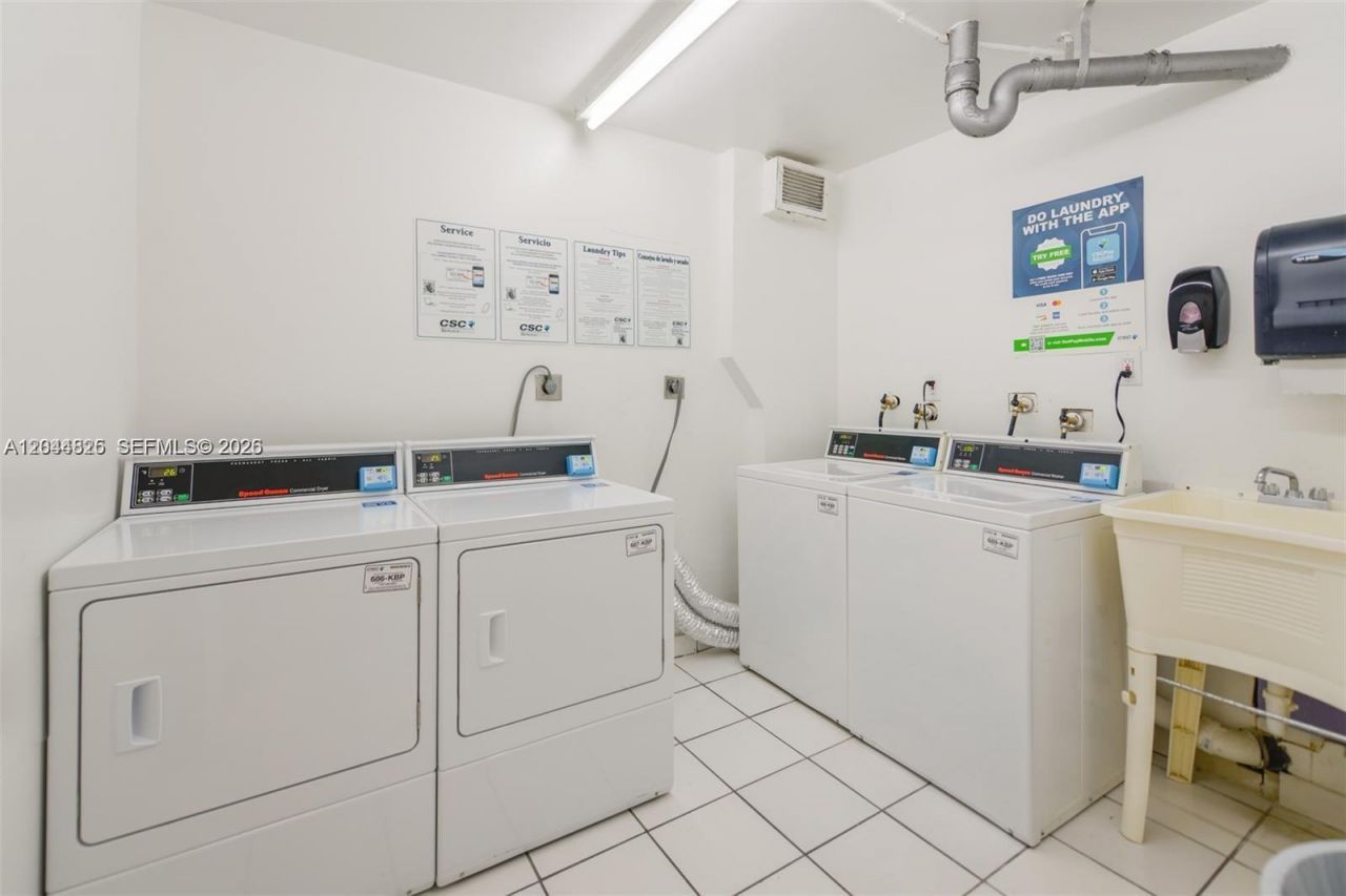 1020 Meridian Ave , Unit 816, Miami Beach, FL 33139 Photo
