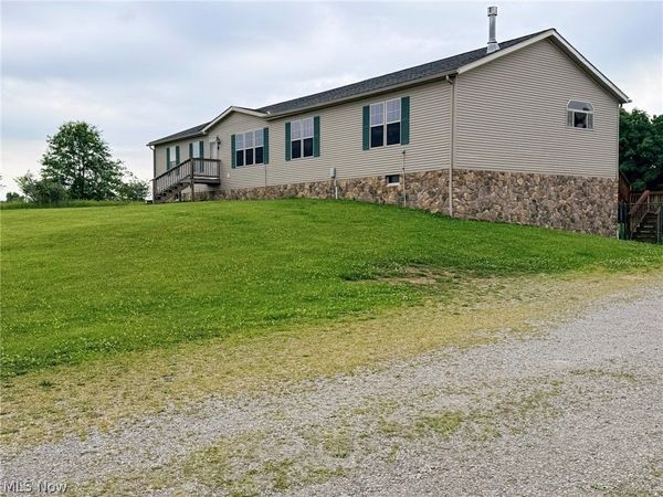 405 County Road 681 , Sullivan, OH 44880