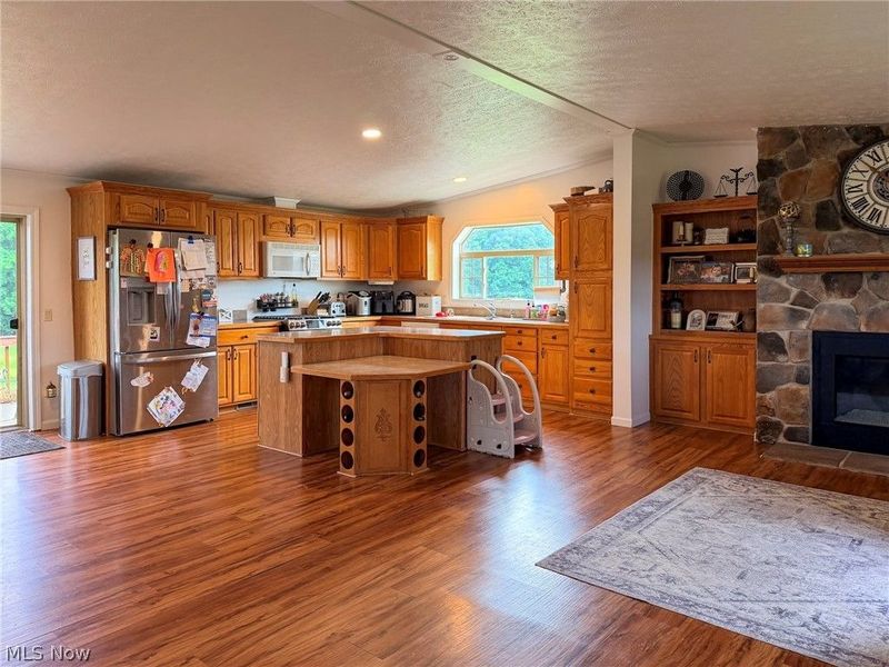405 County Road 681, Sullivan, OH 44880 Photo 28