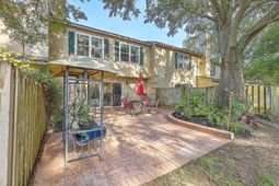2065 Emerald Terrace photo 4
