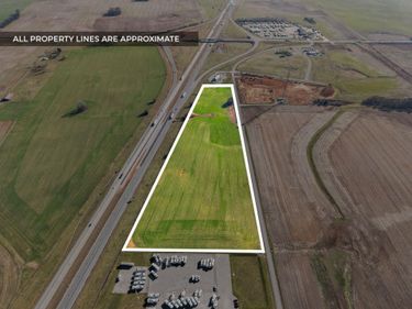 2500 2500 Walter Garrett Ln Lane, Oak Grove, KY 42262