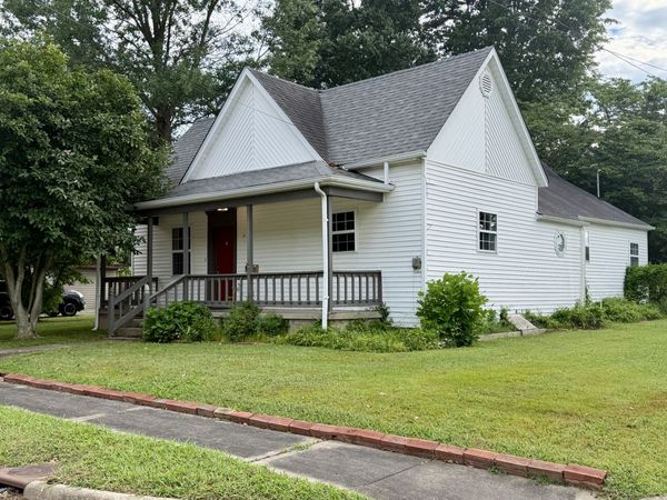 621 N 29th Street , Herrin, IL 62946