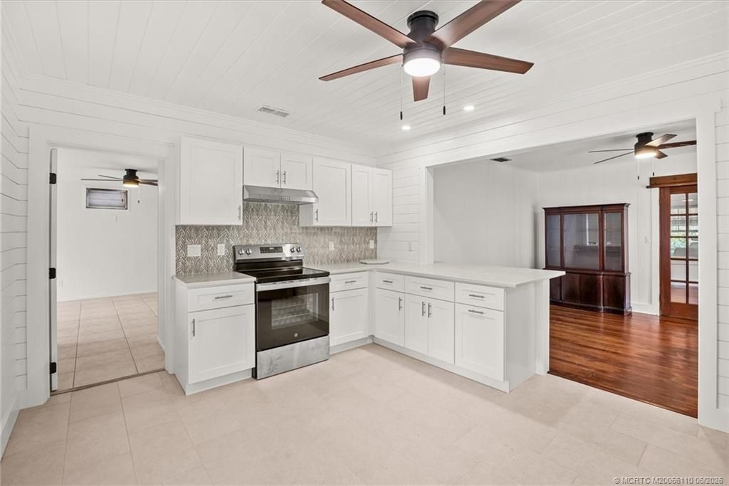 705 SE Stypmann Boulevard, Stuart, FL 34994 Photo