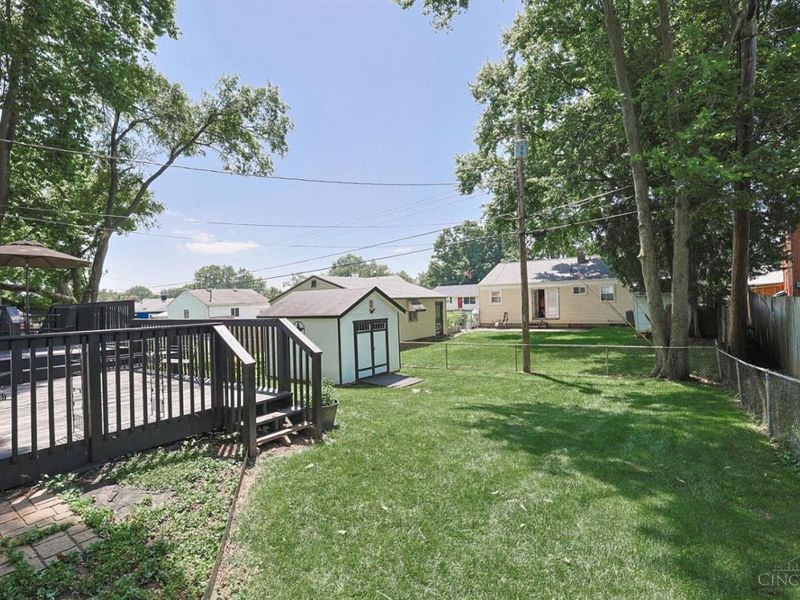 111 Stadia Drive, Franklin, OH 45005 Photo 27