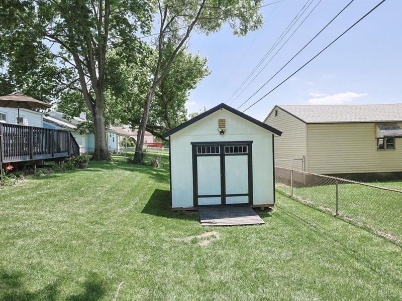 111 Stadia Drive, Franklin, OH 45005 Photo 32