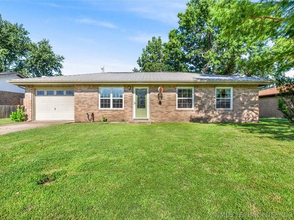 3112 M Street NW, Miami, OK 74354