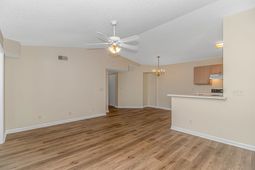 2263 Andover Dr.  photo 4