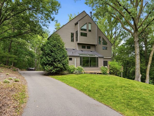 3601 Prestige Lane, Minnetonka, MN 55305