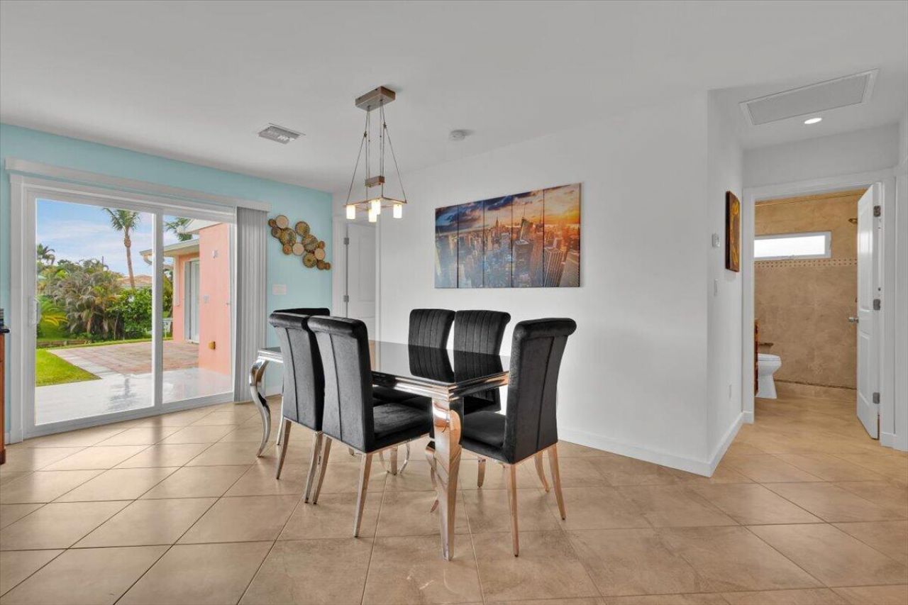 611 SE Harborview Drive, Port Saint Lucie, FL 34983 Photo