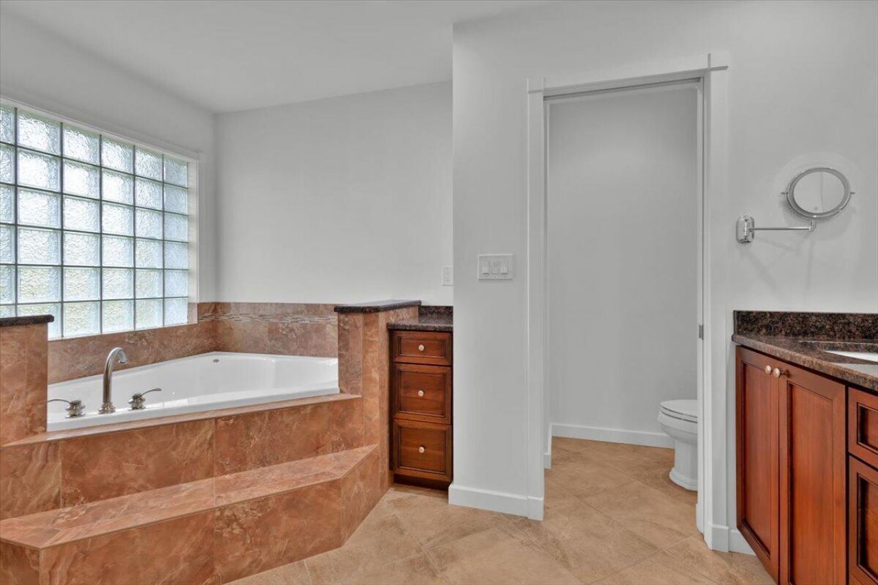 611 SE Harborview Drive, Port Saint Lucie, FL 34983 Photo