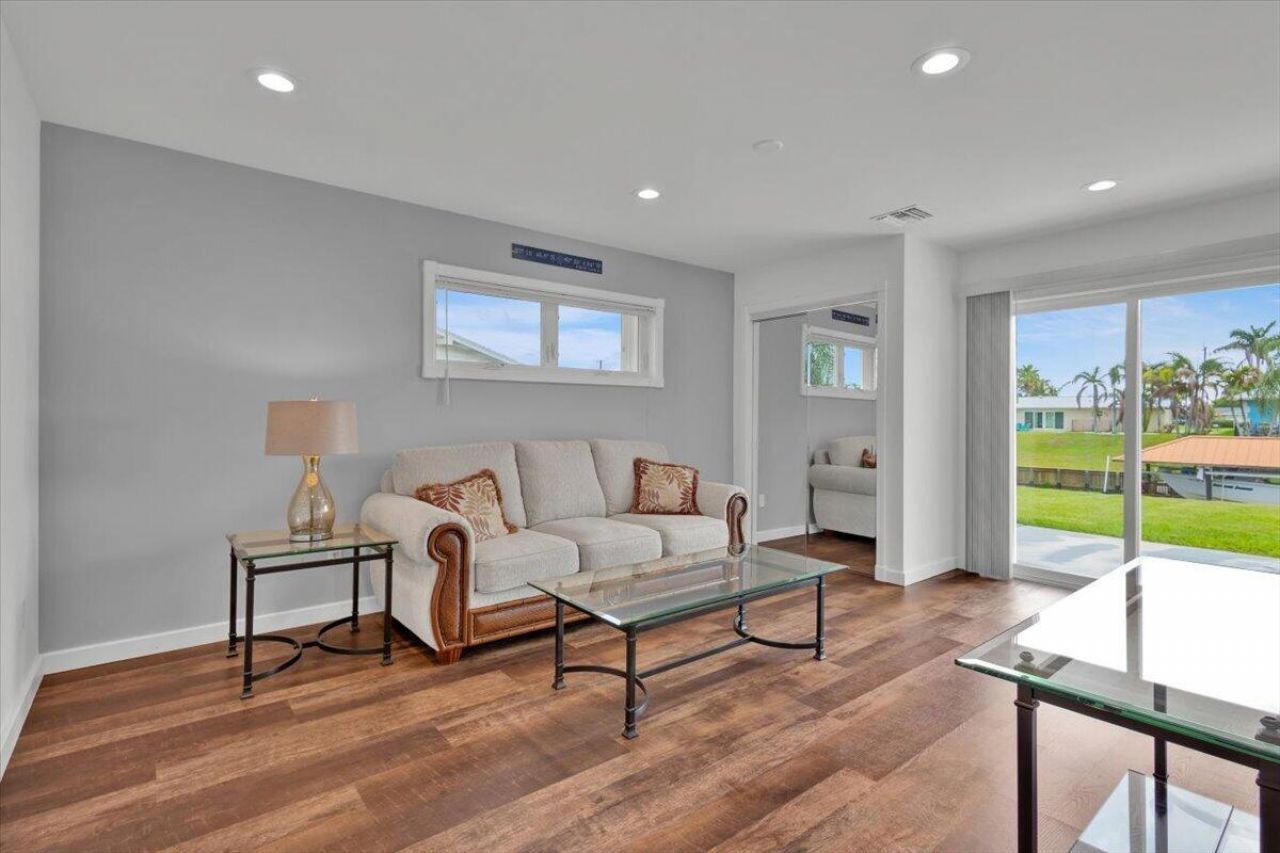 611 SE Harborview Drive, Port Saint Lucie, FL 34983 Photo