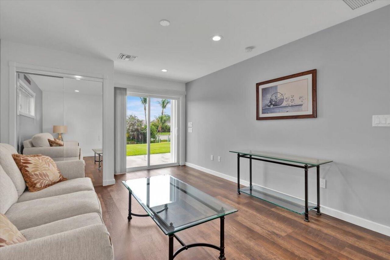 611 SE Harborview Drive, Port Saint Lucie, FL 34983 Photo