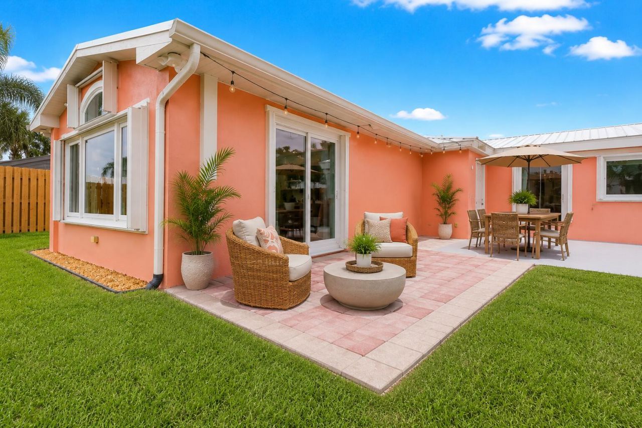 611 SE Harborview Drive, Port Saint Lucie, FL 34983 Photo