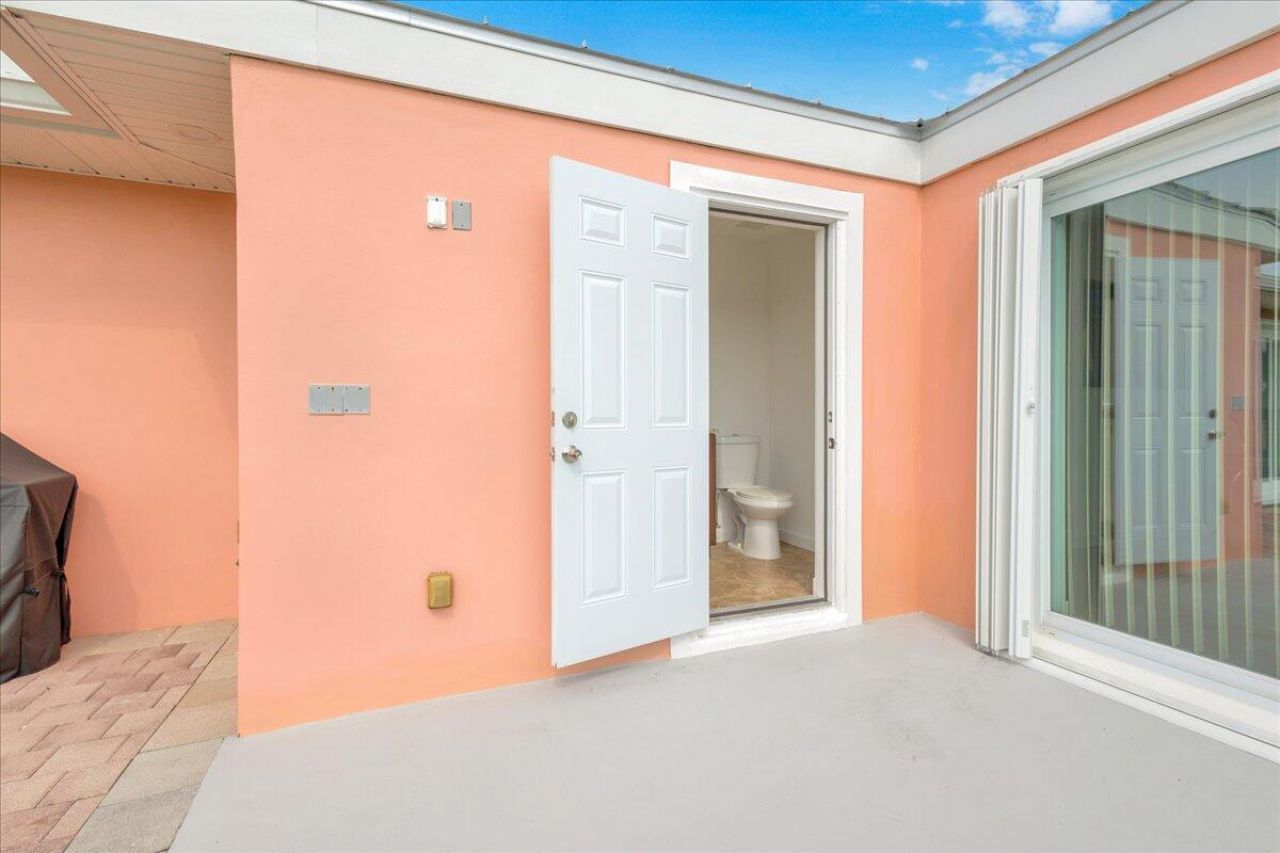 611 SE Harborview Drive, Port Saint Lucie, FL 34983 Photo