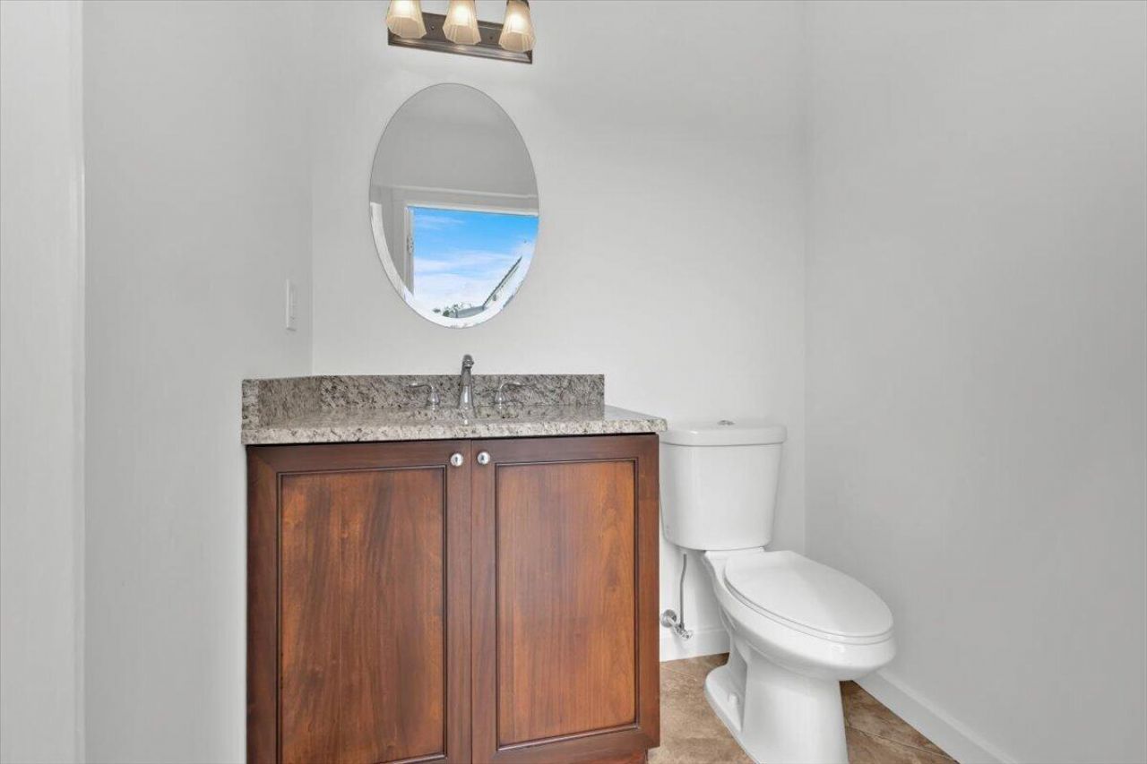 611 SE Harborview Drive, Port Saint Lucie, FL 34983 Photo