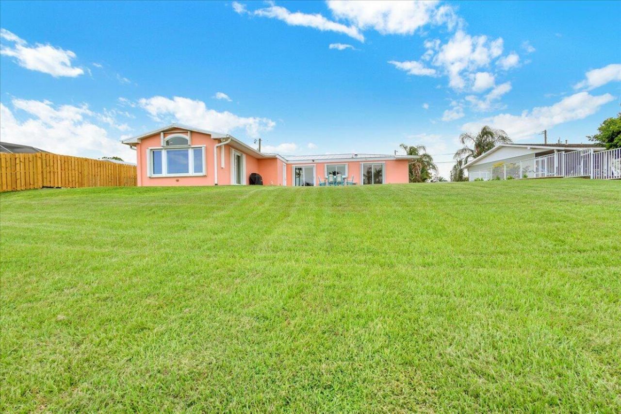 611 SE Harborview Drive, Port Saint Lucie, FL 34983 Photo