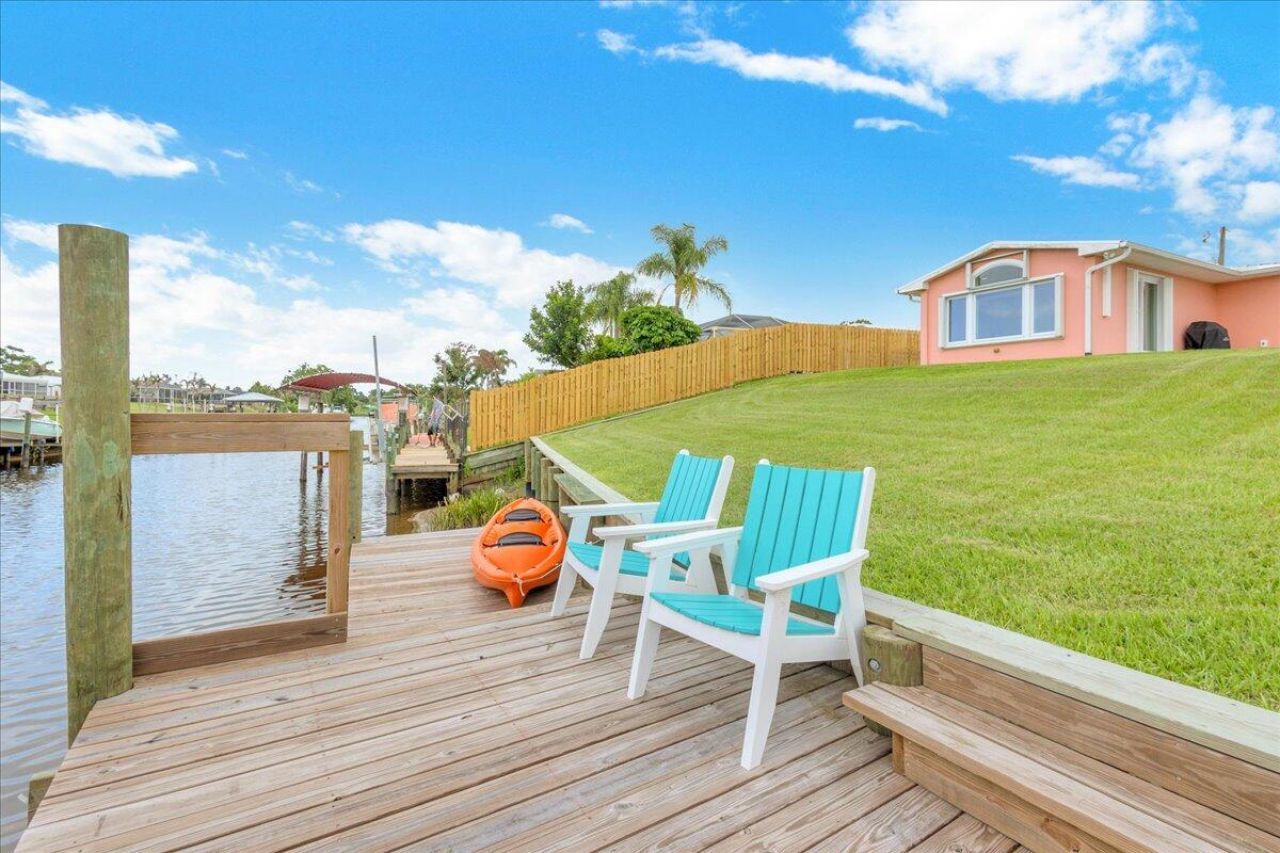 611 SE Harborview Drive, Port Saint Lucie, FL 34983 Photo