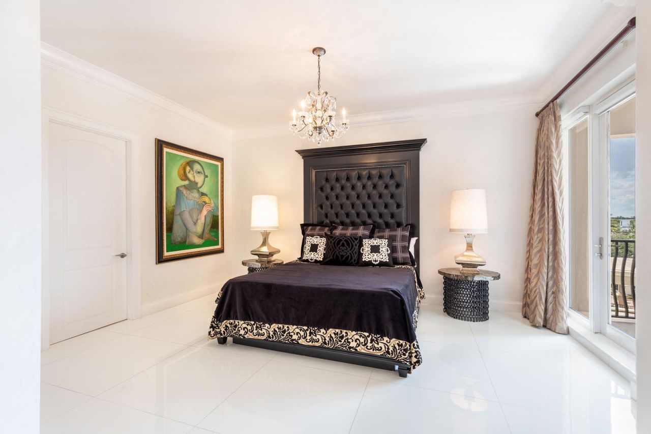 1 N Ocean Boulevard, Unit 305, Boca Raton, FL 33432 Photo