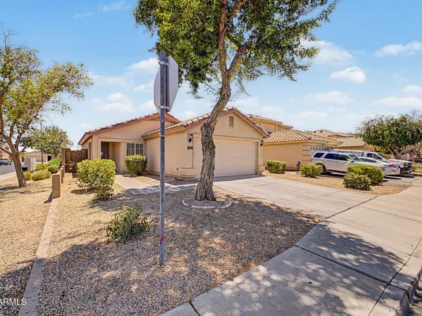 3774 S LAUREL Way, Chandler, AZ 85286