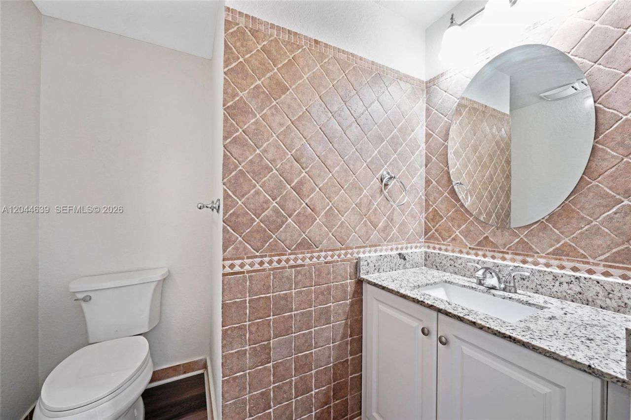10709 NW 81st Ln , Doral, FL 33178 Photo
