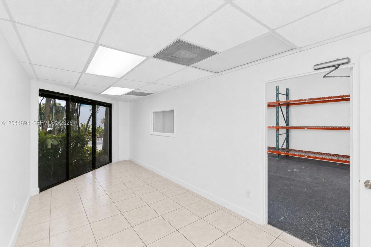 10297 NW 46th St , Unit 1A, Sunrise, FL 33351 Photo